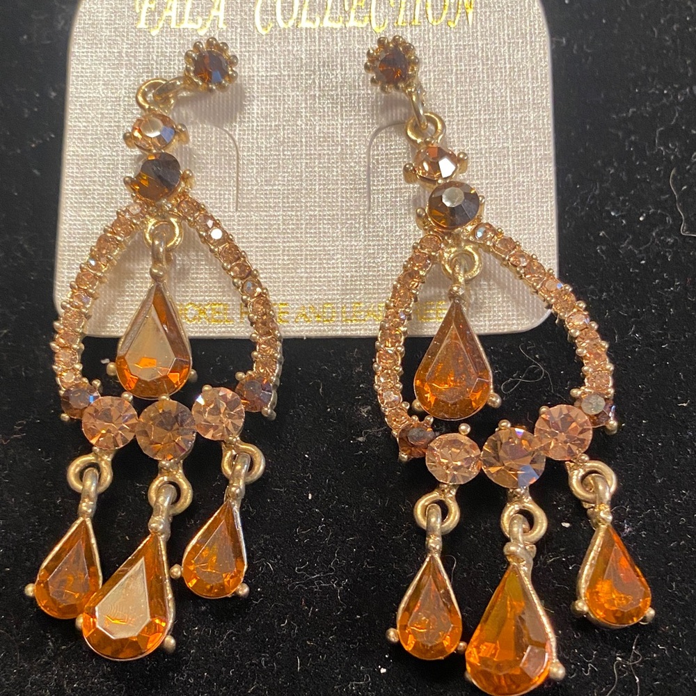 ALOHA Collection Gold-Tone Amber and Champagne Teardrop Chandelier Earrings